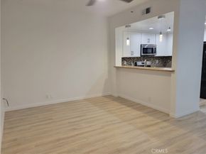 720 W 4th Street 104, Long Beach CA 90802