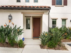 102 Yellow Pine, Irvine CA 92618