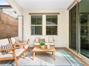 102 Yellow Pine, Irvine CA 92618