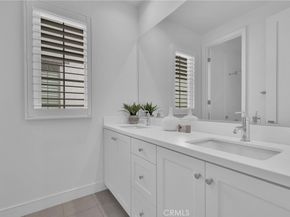 115 Della, Irvine CA 92602