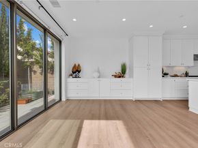 115 Della, Irvine CA 92602