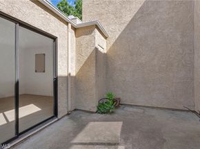 94 Smokestone, Irvine CA 92614