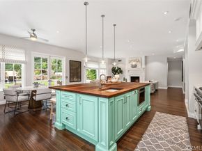 25582 Rapid Falls, Laguna Hills CA 92653