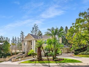25582 Rapid Falls, Laguna Hills CA 92653