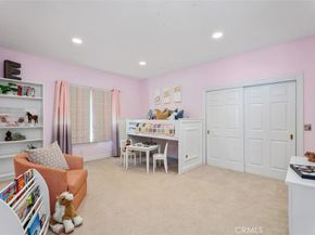 25582 Rapid Falls, Laguna Hills CA 92653