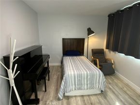 17091 B Lane, Huntington Beach CA 92647