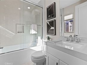 10 Shadybend, Irvine CA 92602