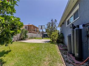 128 E 67th Way, Long Beach CA 90805