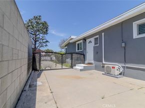 128 E 67th Way, Long Beach CA 90805