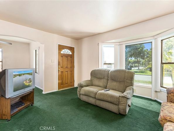 5902 Blackthorne, Lakewood CA 90712