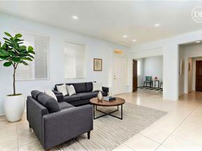 38 Daisy, Irvine CA 92618