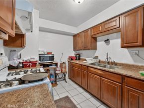 2211 S Fairview, Santa Ana CA 92704