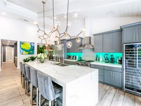 13692 Jenet, Santa Ana CA 92705