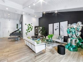 13692 Jenet, Santa Ana CA 92705