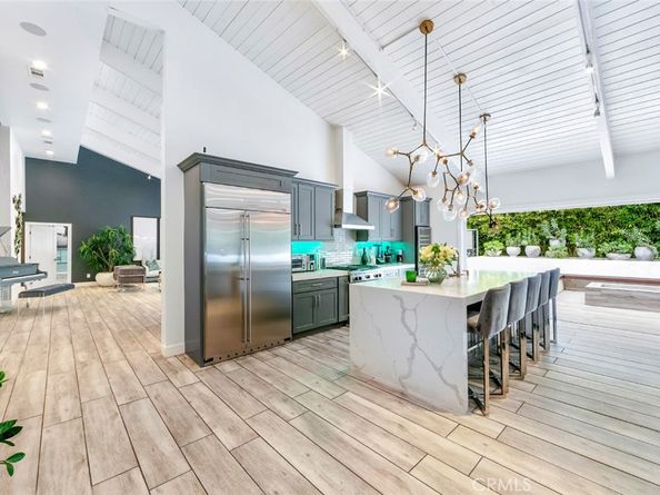 13692 Jenet, Santa Ana CA 92705