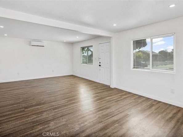 9045 Algeroma Street, Bellflower CA 90706