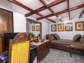 657 W 66th, Los Angeles CA 90044