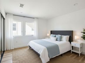 4814 Hedda, Lakewood CA 90712