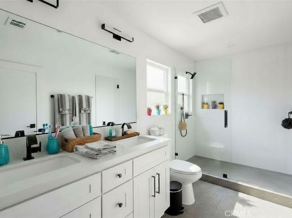 4814 Hedda, Lakewood CA 90712