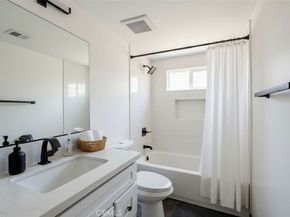 4814 Hedda, Lakewood CA 90712