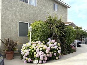 10914 S Osage Avenue, Inglewood CA 90304