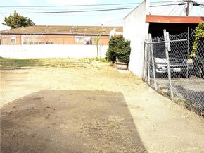 10914 S Osage Avenue, Inglewood CA 90304