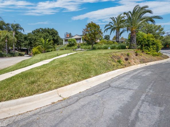 748 S Walnut Avenue, San Dimas CA 91773