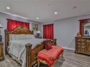 1115 W 41st Street, Los Angeles CA 90037