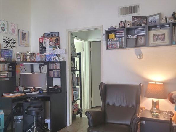 23216 Orange Avenue 6, Lake Forest CA 92630