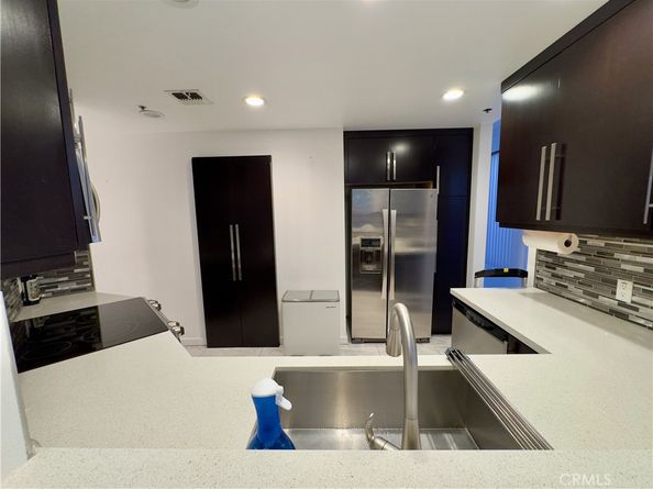 1310 E Ocean Boulevard 101, Long Beach CA 90802