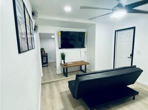 1528 E 11th Street, Long Beach CA 90813