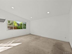 4348 Topanga Canyon, Woodland Hills CA 91364