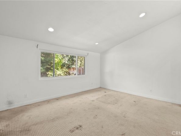 4348 Topanga Canyon, Woodland Hills CA 91364