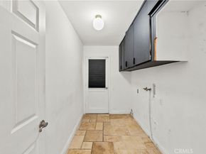 4348 Topanga Canyon, Woodland Hills CA 91364