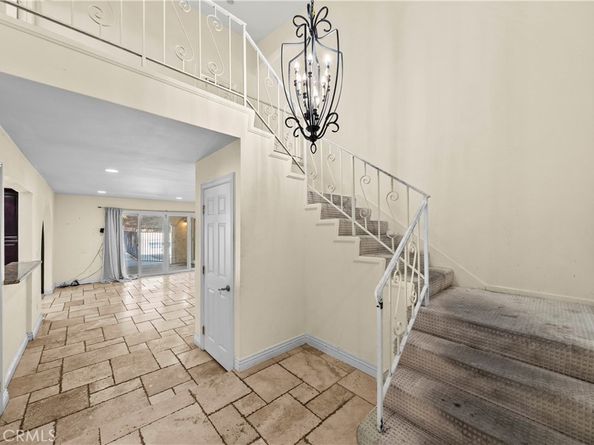 4348 Topanga Canyon, Woodland Hills CA 91364