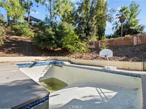 4348 Topanga Canyon, Woodland Hills CA 91364