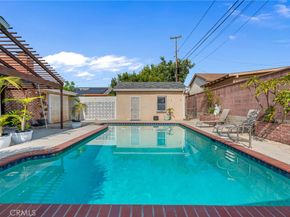 10624 S 6th Avenue, Inglewood CA 90303