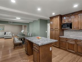 10624 S 6th Avenue, Inglewood CA 90303