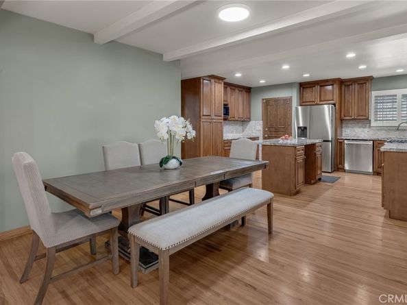 10624 S 6th Avenue, Inglewood CA 90303