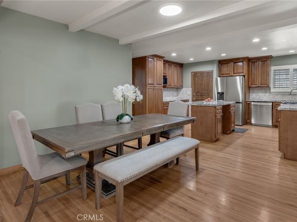 10624 S 6th Avenue, Inglewood CA 90303