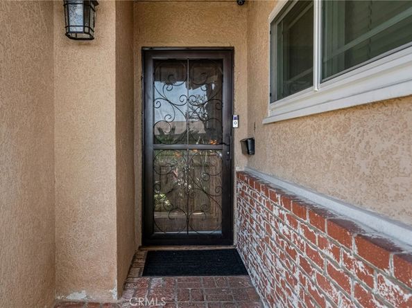 10624 S 6th Avenue, Inglewood CA 90303