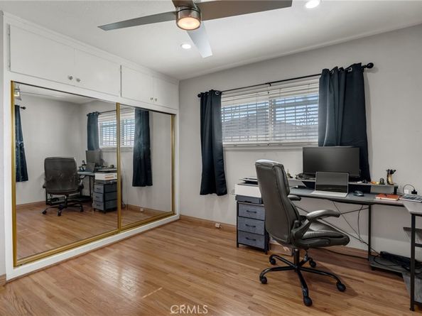 10624 S 6th Avenue, Inglewood CA 90303