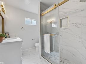 1960 Chariton Street, Los Angeles CA 90034