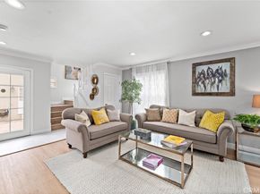 1960 Chariton Street, Los Angeles CA 90034