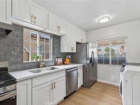 1960 Chariton Street, Los Angeles CA 90034