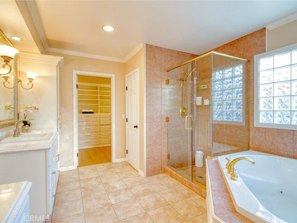 1404 N Euclid Avenue, Upland CA 91786