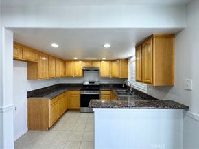 49 N Parkwood 7, Pasadena CA 91107