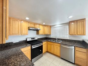 49 N Parkwood 7, Pasadena CA 91107
