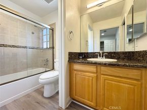 49 N Parkwood 7, Pasadena CA 91107