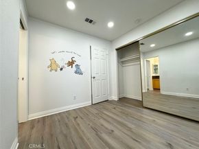 49 N Parkwood 7, Pasadena CA 91107